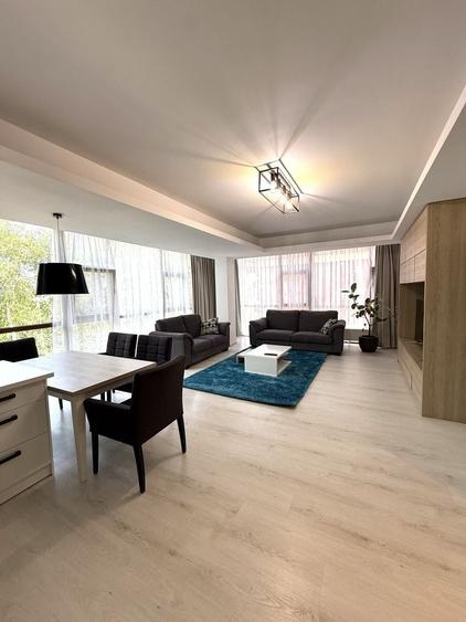 Apartament cu 3 camere în Casele Micești