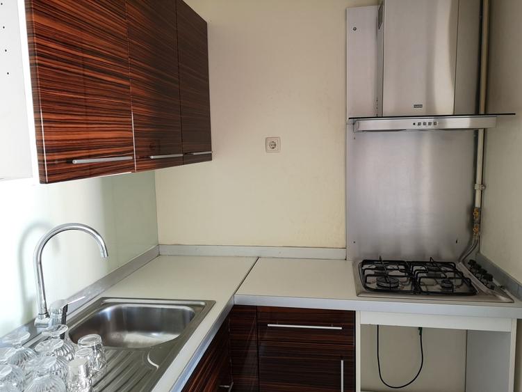 Apartament cu 2 camere decomandat în Ștefăneștii de Jos