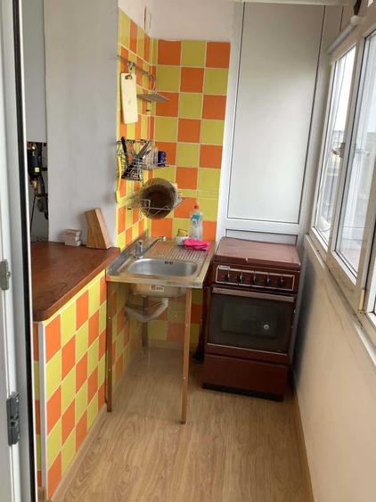 Apartament cu 2 camere semidecomandat în Gara de Nord