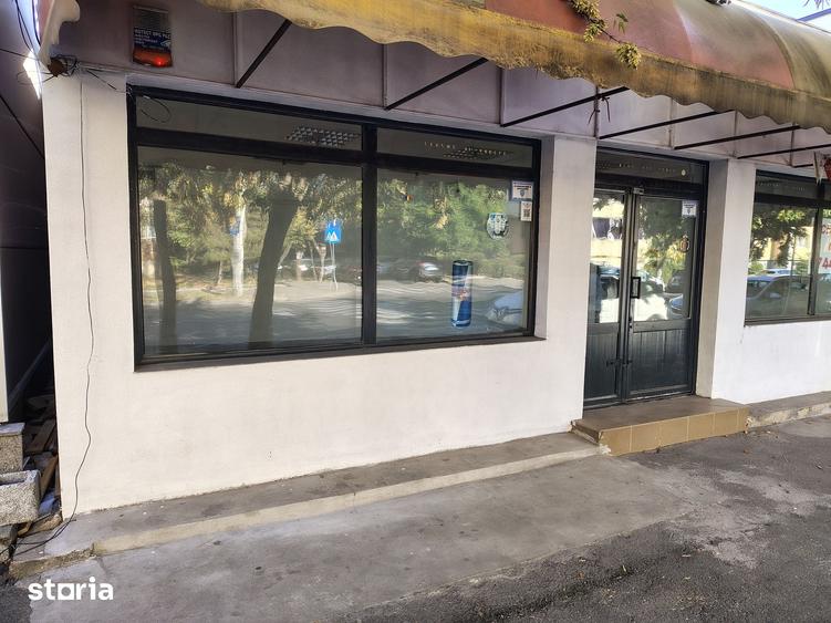 Spațiu comercial, de 40 mp, în Central