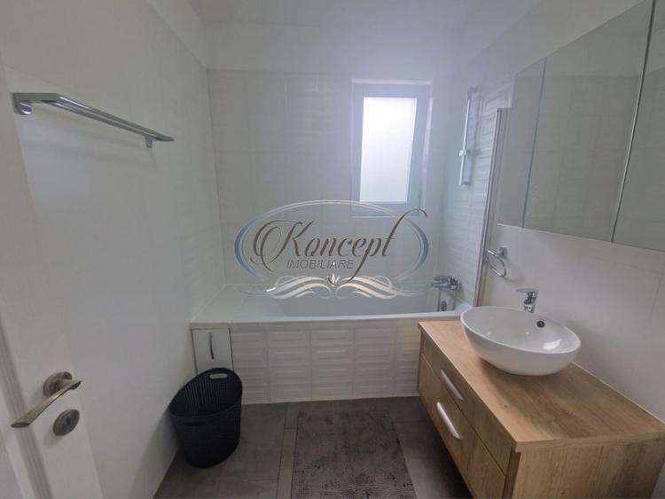 Apartament modern cu parcare si curte privata in Europa - 2