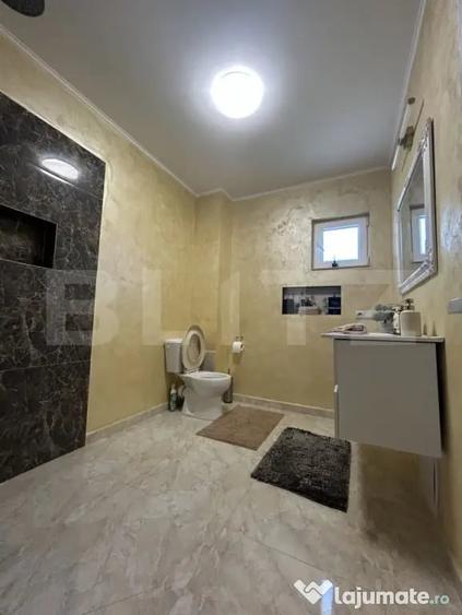 Casă cu 7 camere cu Teren 700 Mp în Mintiu Gherlii
