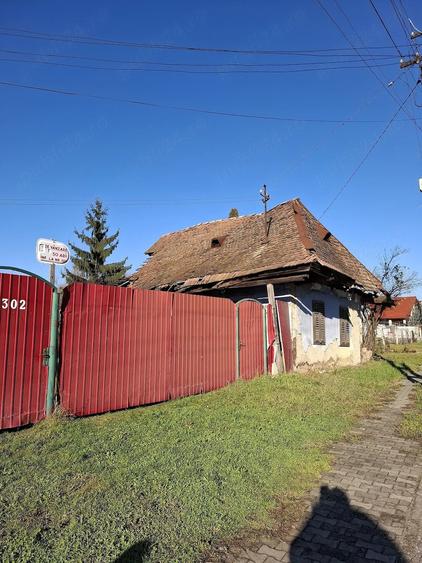 Teren de 5000 mp, în Central