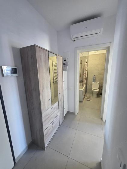 Apartament cu 2 camere decomandat în Crângași