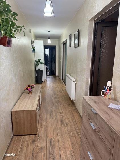 Casă cu 4 camere cu Teren 190 Mp în Chercea