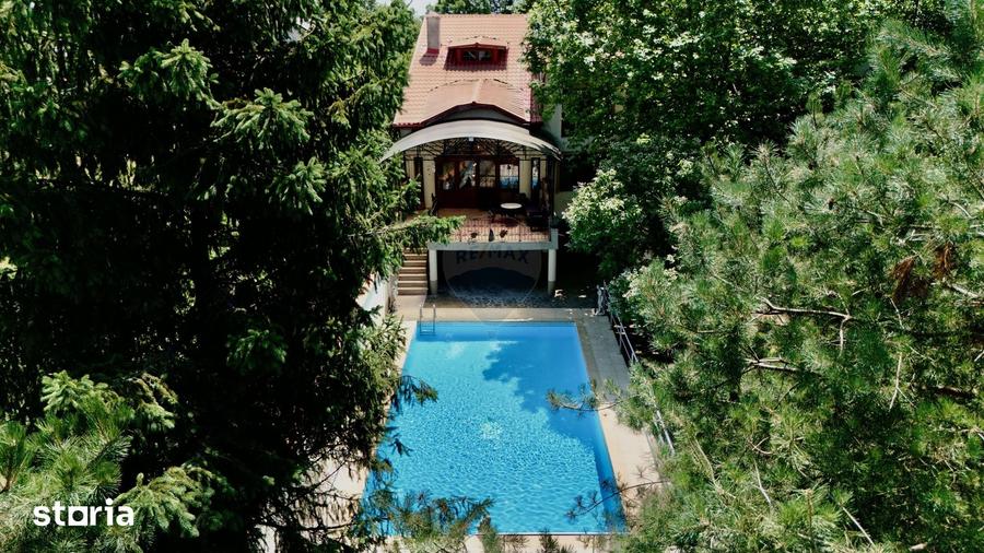 Casă cu 6 camere cu Teren 1255 Mp în Snagov