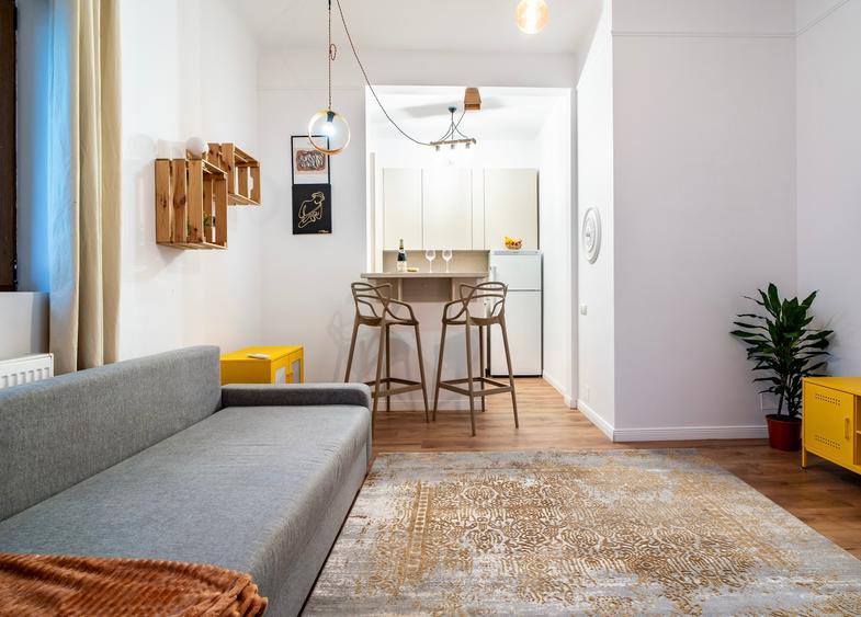 Apartament cu 2 camere decomandat în Domenii