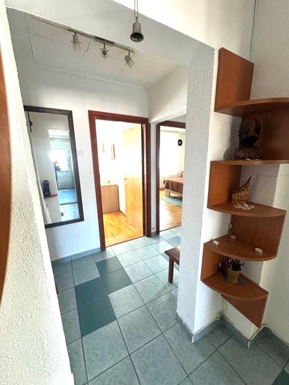 Apartament cu 3 camere decomandat în 13 Septembrie