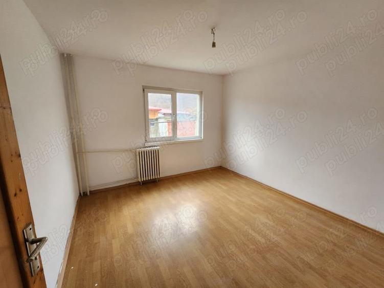 Spațiu comercial, de 54 mp, în Central