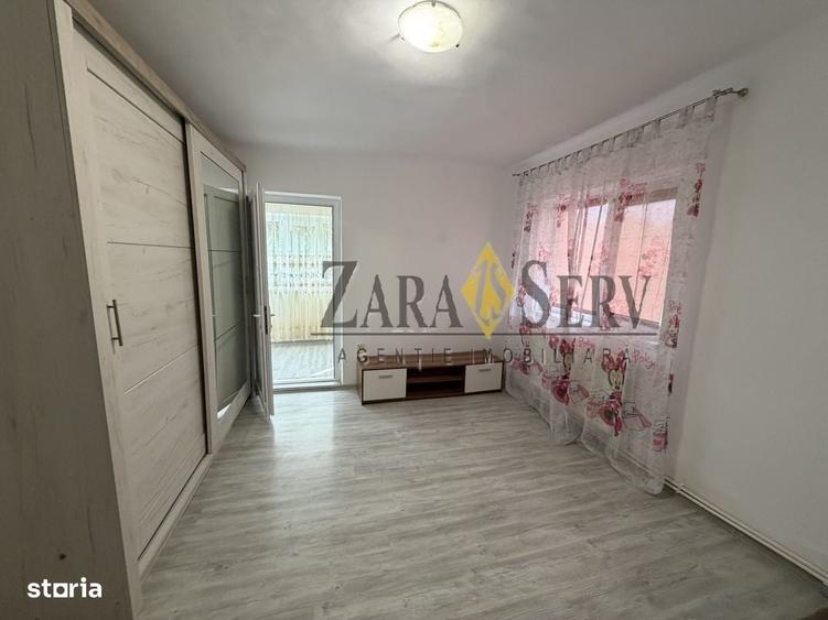 Casă cu 4 camere decomandat în Valea Călugărească