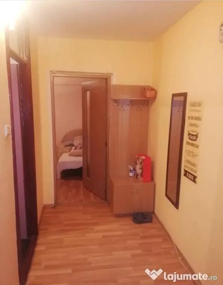 Apartament cu 2 camere decomandat în Popa Șapcă