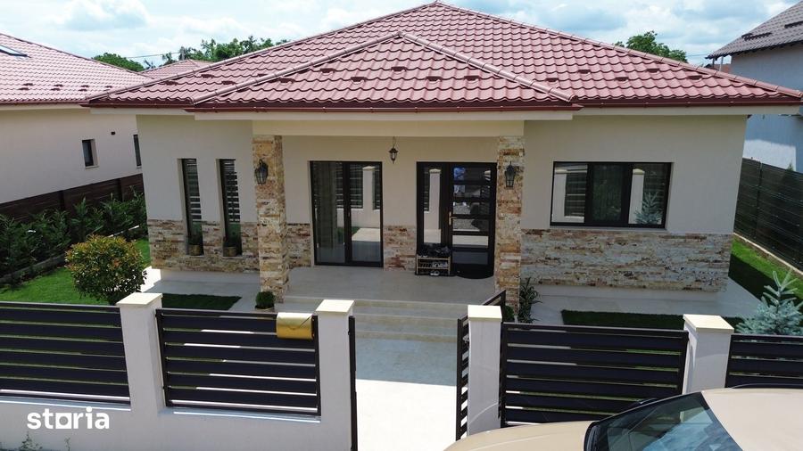 Casă cu 4 camere cu Teren 365 Mp în Ștefănești