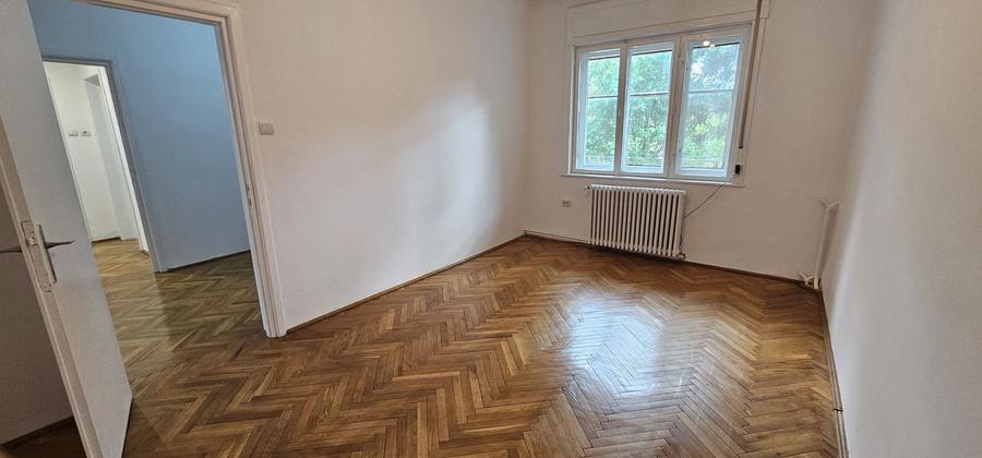Apartament cu 3 camere decomandat în Iosefin