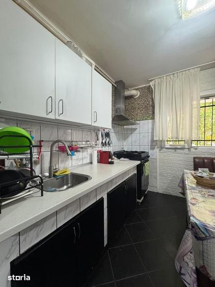 Apartament cu 2 camere semidecomandat în Rahova
