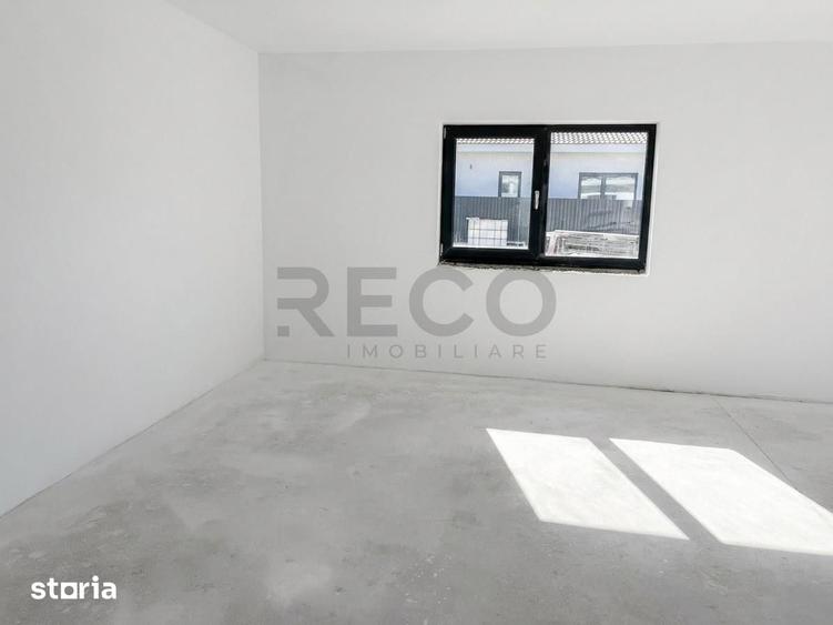 Casă cu 4 camere cu Teren 572 Mp în Oșorhei