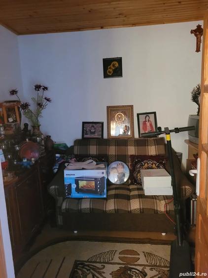 Casă cu 3 camere în Central