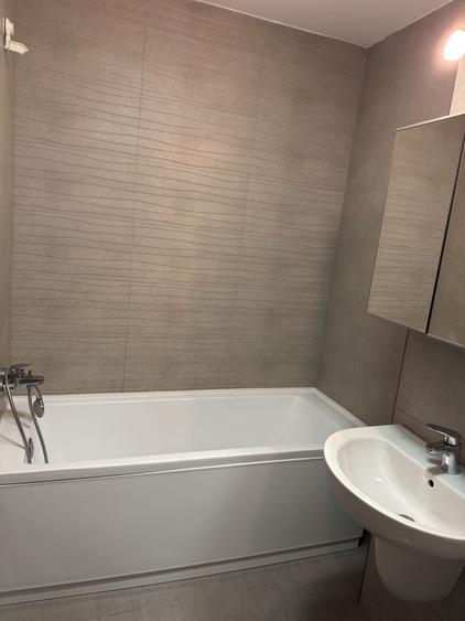 Apartament cu 2 camere decomandat în Borhanci