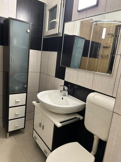 Apartament cu 2 camere decomandat în Giurgiului