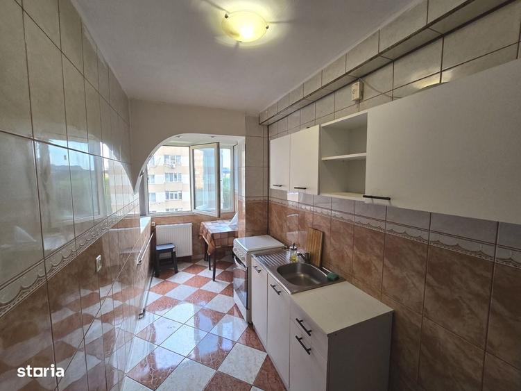 Apartament cu 2 camere decomandat în Crângași
