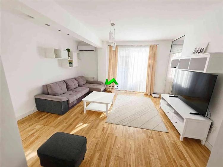 Apartament cu 3 camere decomandat, mobilat în Turnișor