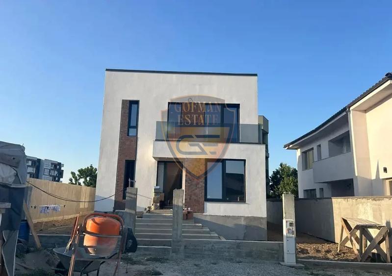 Casă individuală cu 4 camere cu Canalizare în Tomis Plus