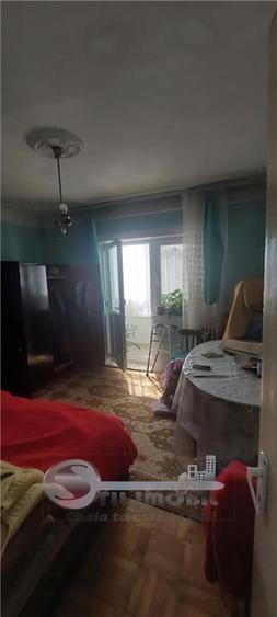 Apartament cu 2 camere decomandat în Dacia