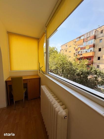 Apartament cu 3 camere decomandat în Zorilor