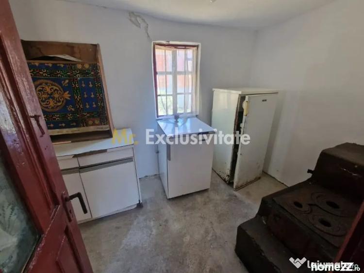 Casă cu 2 camere cu Teren 1150 Mp în Boțești