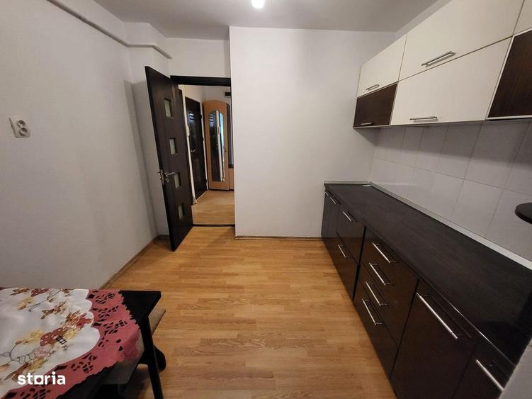 Apartament cu 2 camere decomandat în Siderurgiștilor