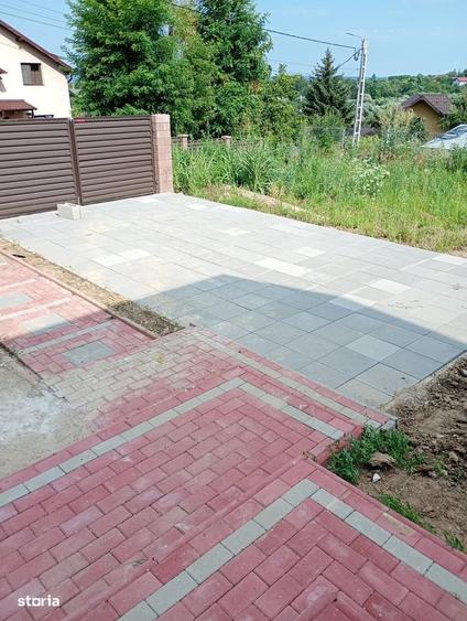 Casă cu 4 camere în Măgura