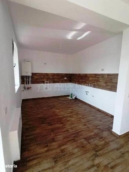 Casă cu 4 camere cu Teren 300 Mp în Prelungirea Ghencea