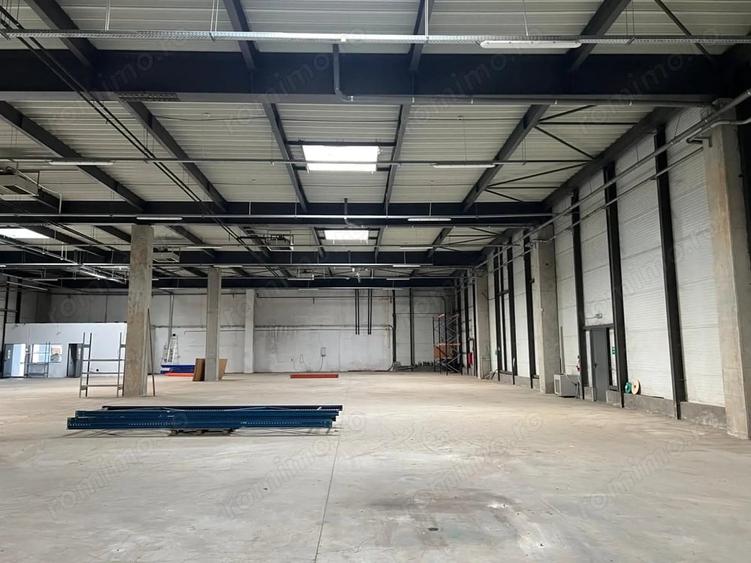 Spațiu comercial, de 1,302 mp, în Chiajna
