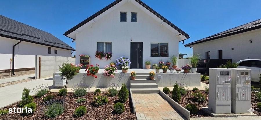 Clinceni Ciocarliei casa single parter 3 camere, 105.000 eur - 1