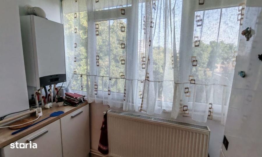 Apartament cu 3 camere decomandat în Țiglina 2