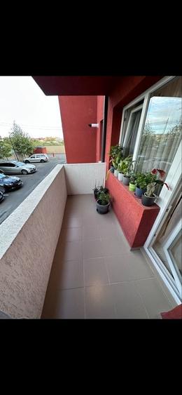 Garsonieră decomandată în Apărătorii Patriei