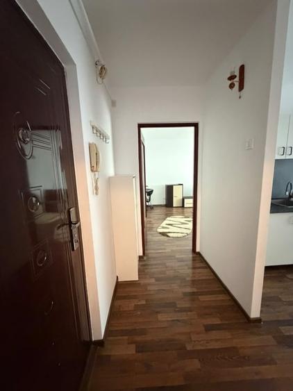 Apartament cu 2 camere decomandat, mobilat în Hotvon