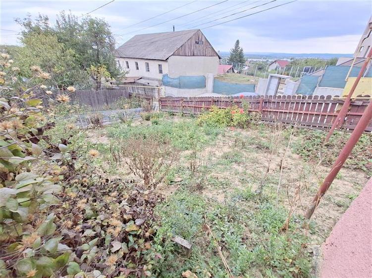 Casă cu 3 camere cu Teren 549 Mp în 9 Mai