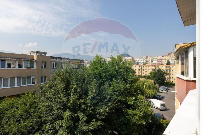 Apartament 2 camere renovat, decomandat, gata de mutare – Florilor - 19