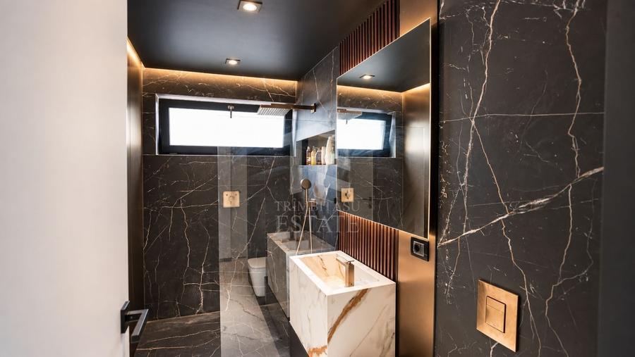 Duplex cu 4 camere cu Piscina în Kamsas