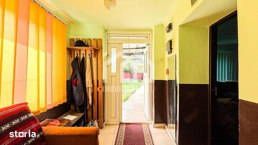 Casă cu 2 camere cu Teren 1000 Mp în Jucu