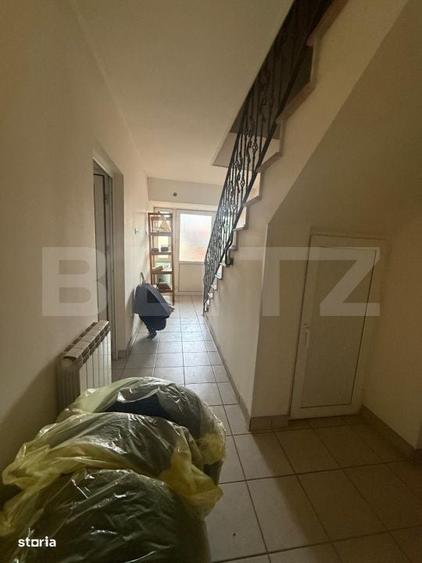 Casă cu 4 camere în Fundeni