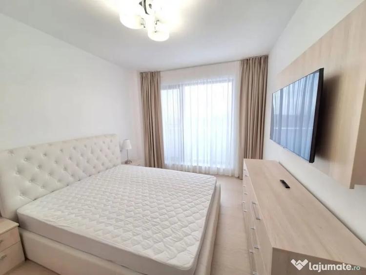 Apartament cu 4 camere decomandat în Craiovei