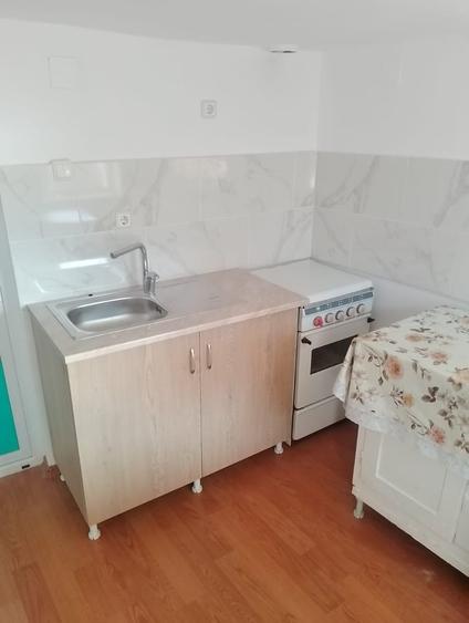 Casă cu 3 camere cu Teren 789 Mp în Central