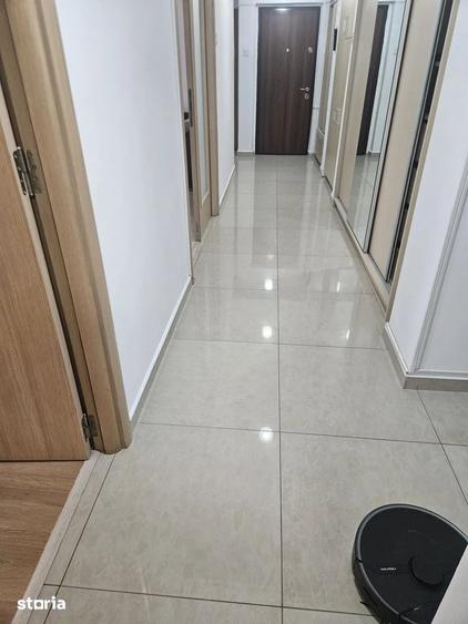 Apartament cu 3 camere decomandat în Decebal