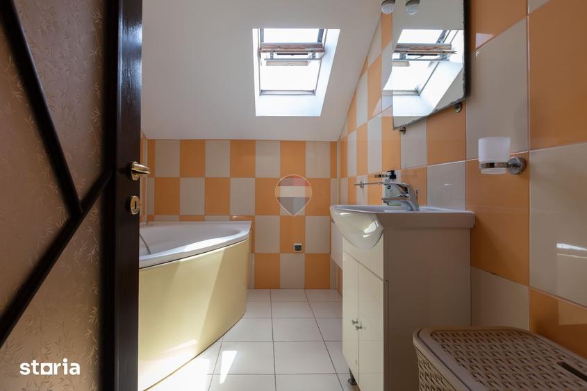 Casa P+M cu 6 camere de vanzare strada Calea Moldovei - 16