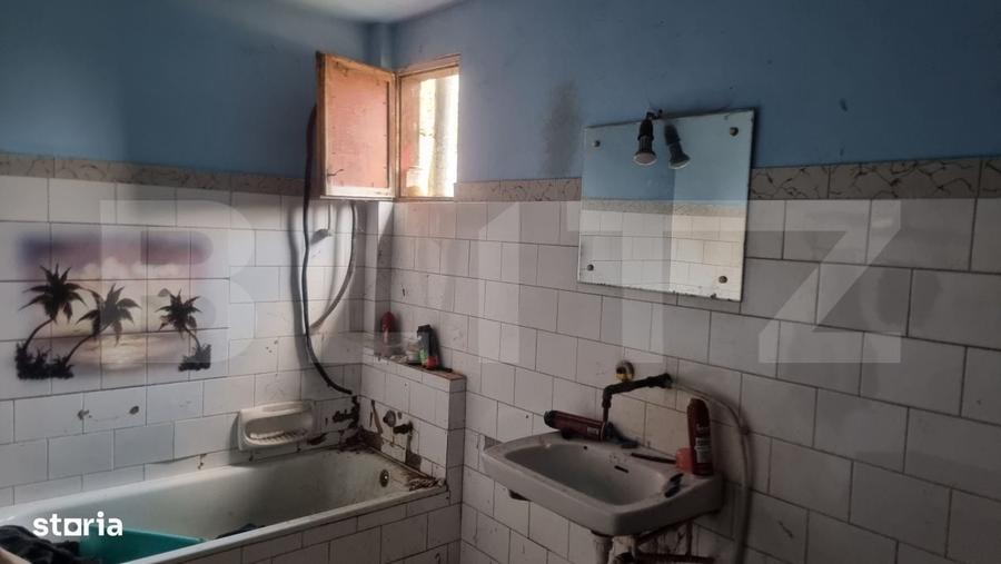 Casă cu 4 camere în Central