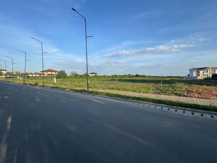 Teren intravilan 450 mp in zona parcului din Oras Titu oi - 7