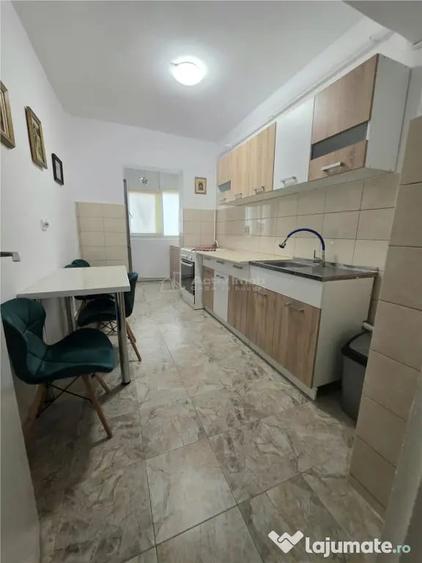 Apartament cu 2 camere semidecomandat în Unirii Nord