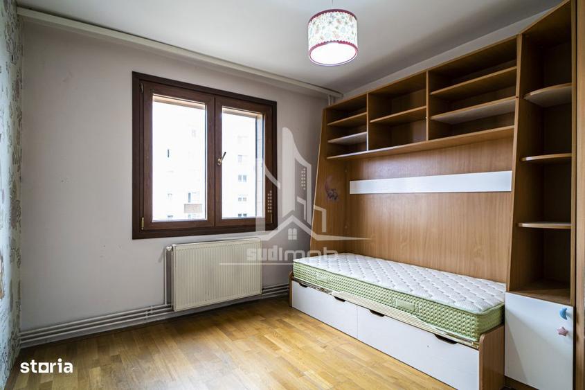 Apartament cu 3 camere semidecomandat, mobilat în Berceni — fotografia 1