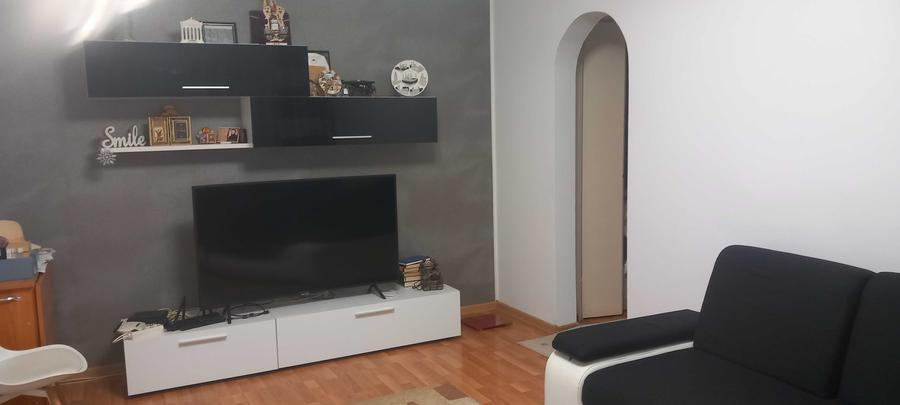 Apartament cu 2 camere semidecomandat în Țiglina 1